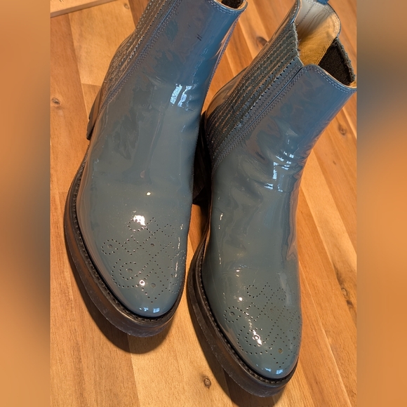 Angela Scott Teal Patent Leather Miss Kate Boots, EU39 EUC - Picture 10 of 10